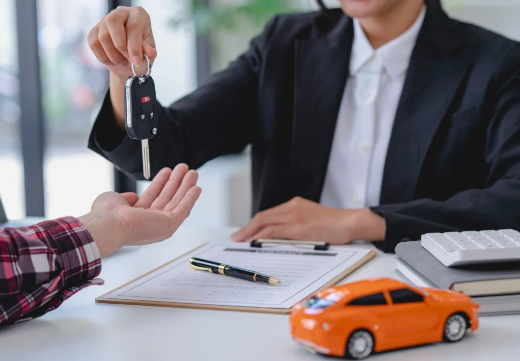 Автосалон с возможностью трейд-ина для обмена автомобилей на новые модели Автосалон с возможностью трейд-ина для обмена автомобилей на новые модели